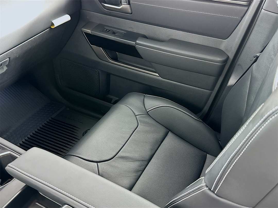 2026 Toyota Tundra Limited - Image 24