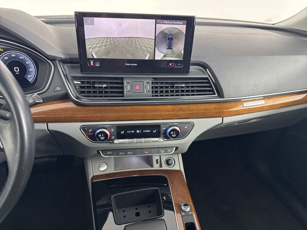 2022 Audi Q5 45 S line Premium - Image 27