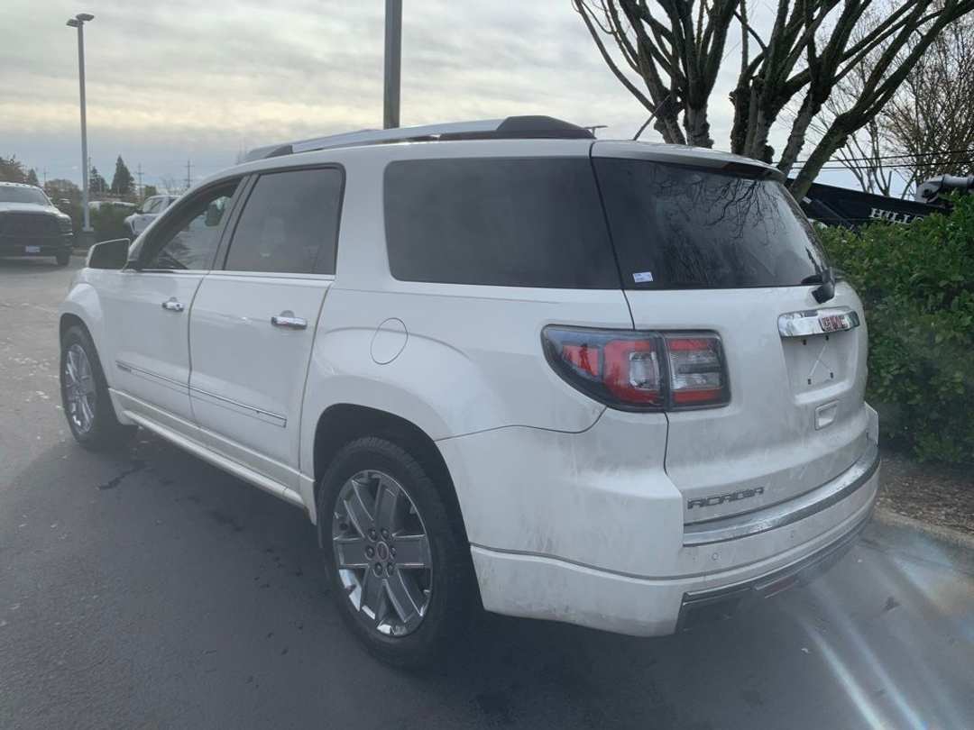 2014 GMC Acadia Denali - Image 2
