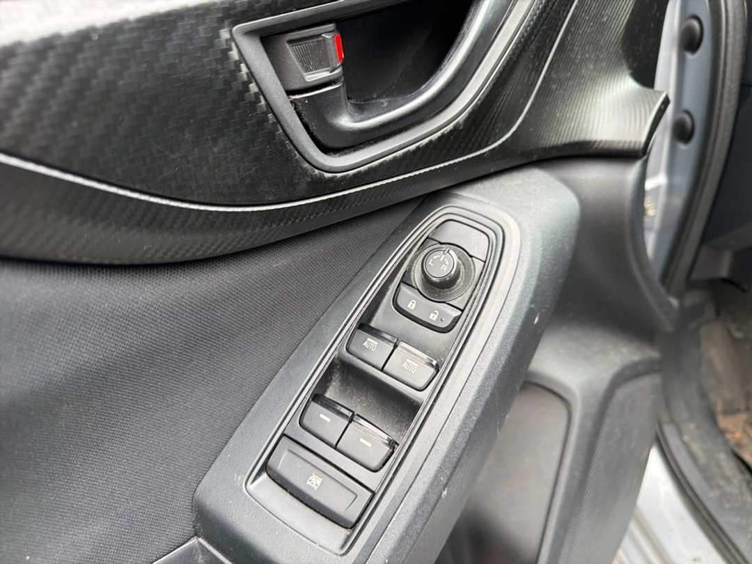 2019 Subaru Impreza 2.0i - Image 11