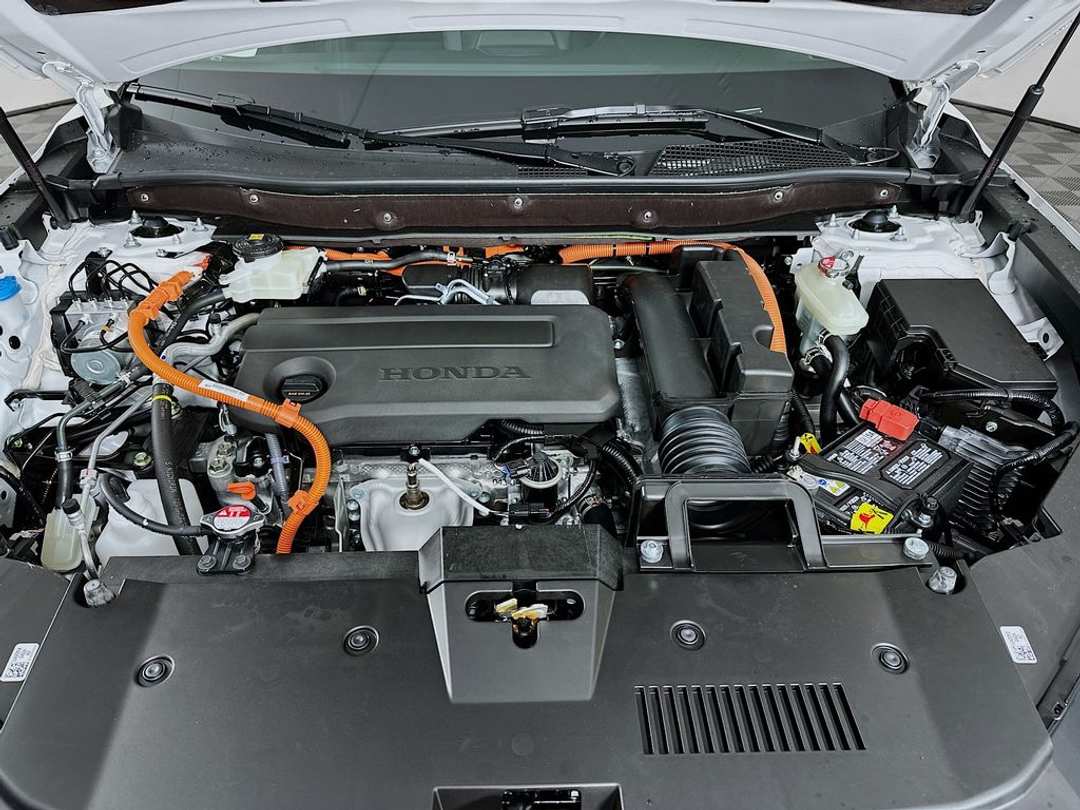 2026 Honda CR-V Sport Touring - Image 32