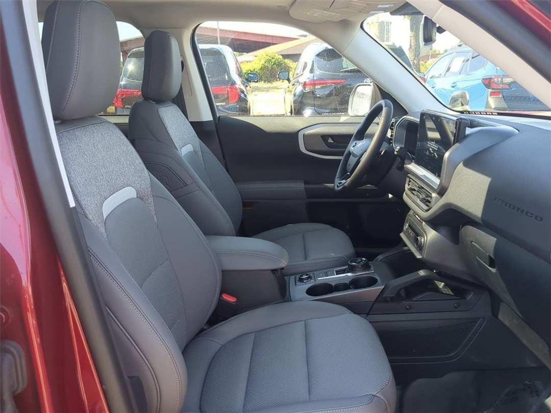 2025 Ford Bronco Sport Badlands - Image 30