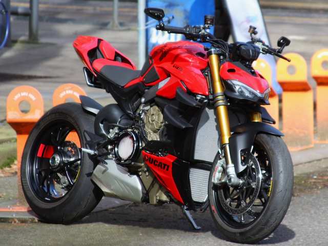 2023 Ducati Streetfighter V4 S