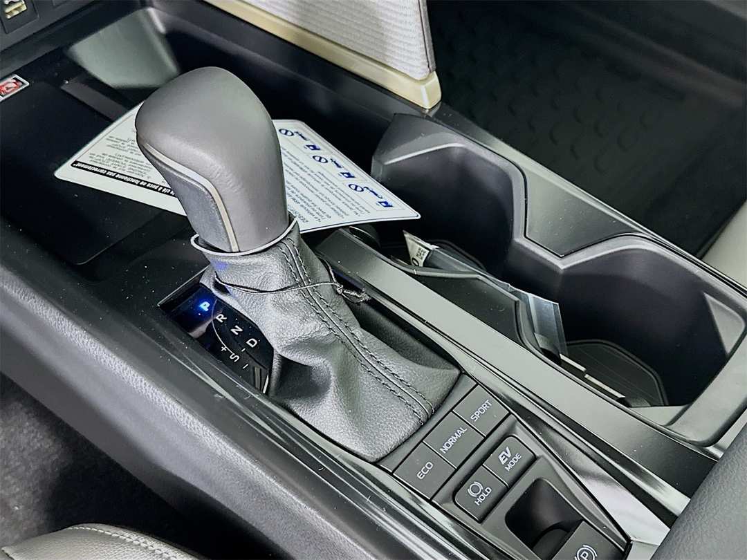 2026 Toyota Camry XSE - Image 17