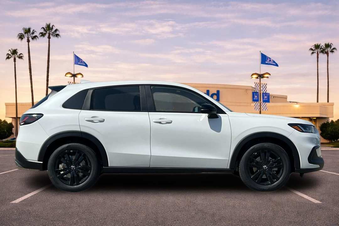 2026 Honda HR-V Sport - Image 3