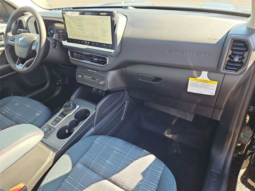 2025 Ford Bronco Sport Heritage - Image 33