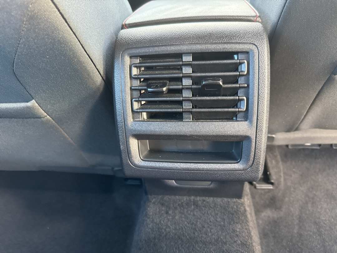 2024 Volkswagen Golf Gti SE - Image 24