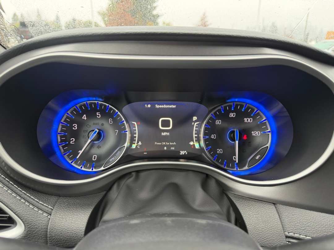 2026 Chrysler Pacifica Select - Image 20