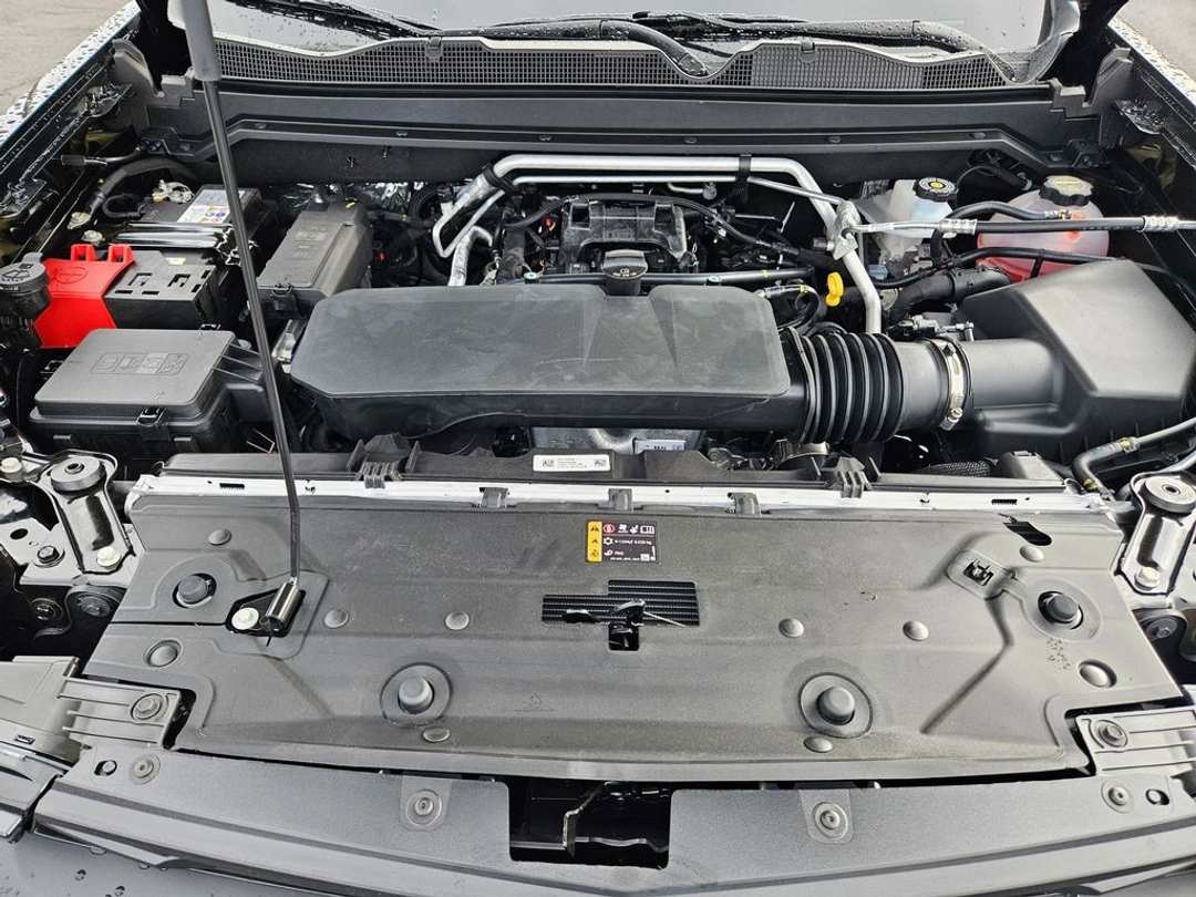 2026 Chevrolet Colorado Trail Boss - Image 40