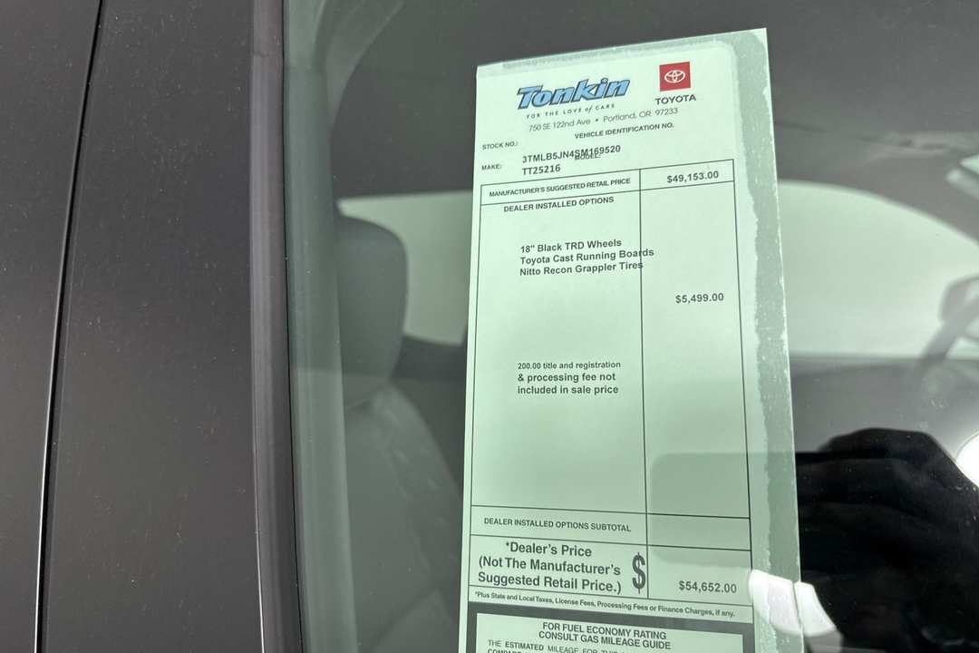 2025 Toyota Tacoma SR5 - Image 26