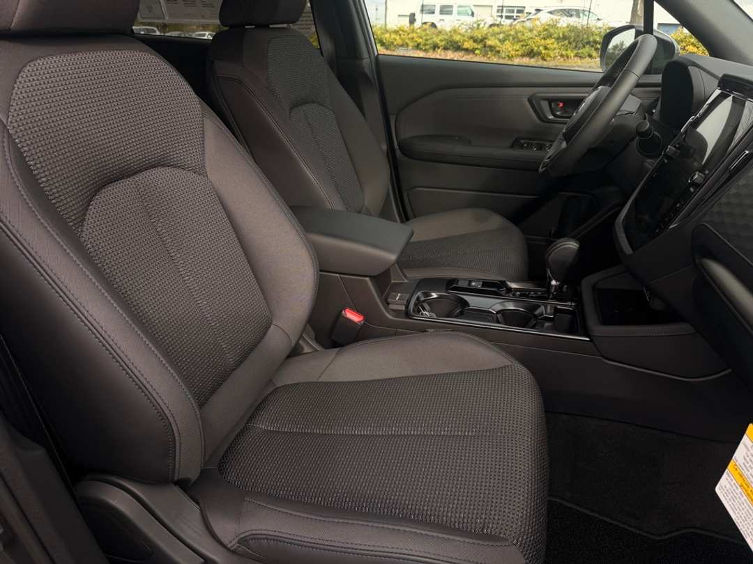 2026 Subaru Forester Premium - Image 28