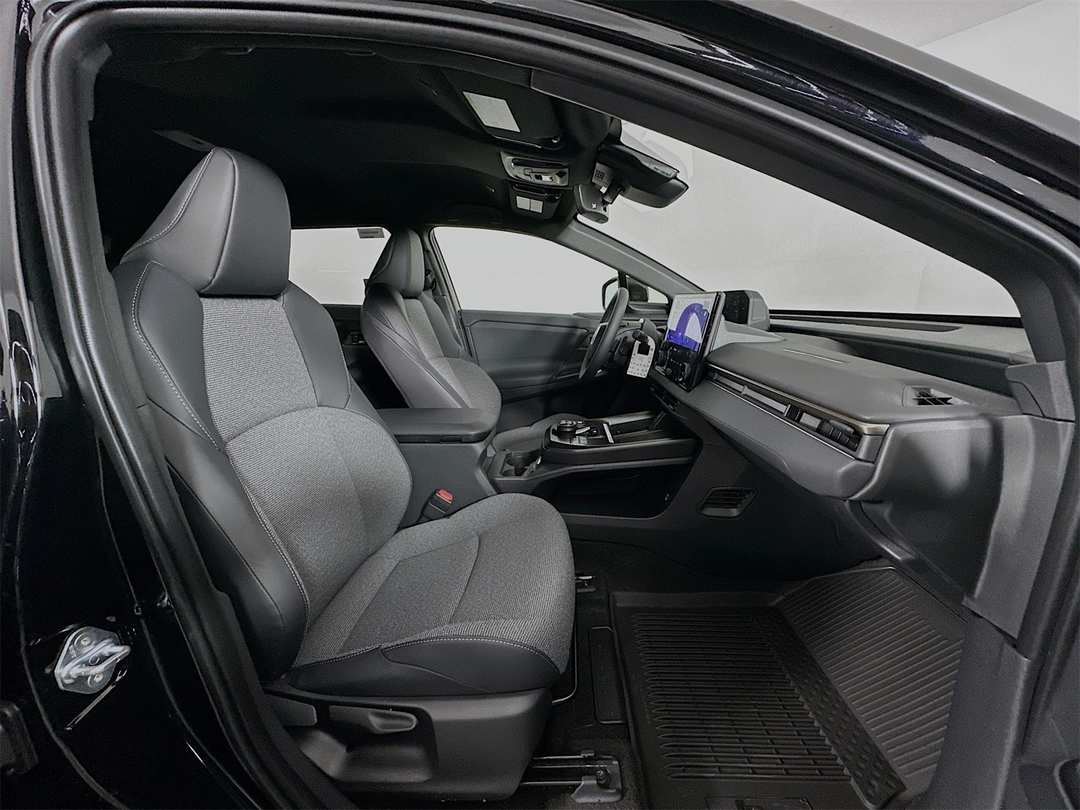 2026 Toyota Bz XLE Plus - Image 28