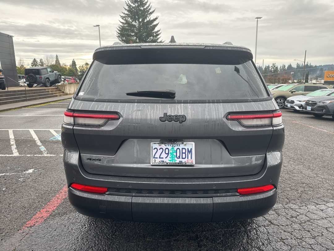 2024 Jeep Grand Cherokee L Altitude X - Image 6