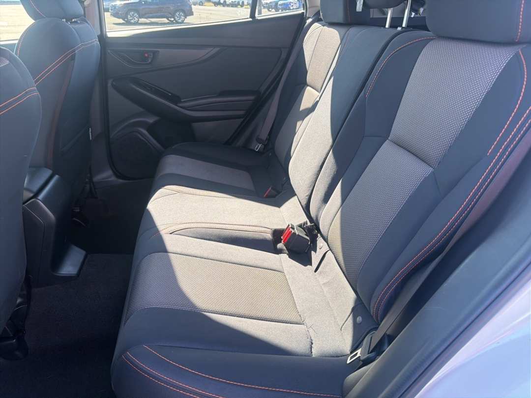 2018 Subaru Crosstrek 2.0i Premium - Image 17