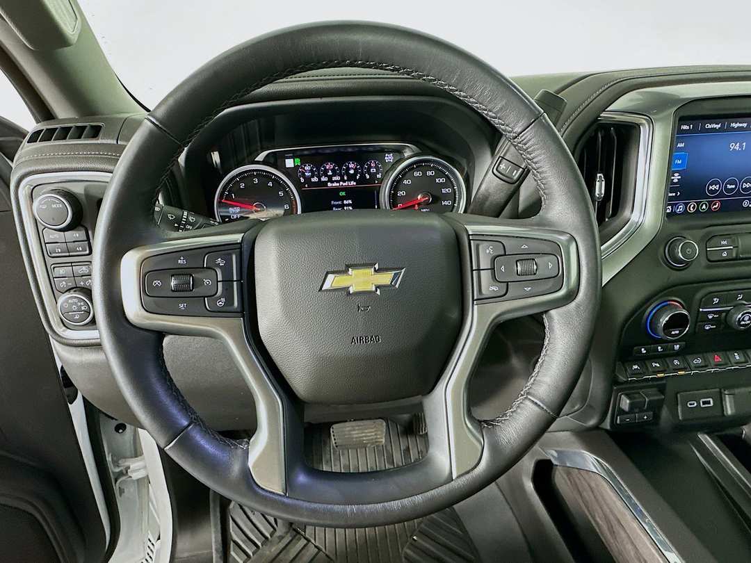 2022 Chevrolet Silverado 1500 Ltd LTZ - Image 12
