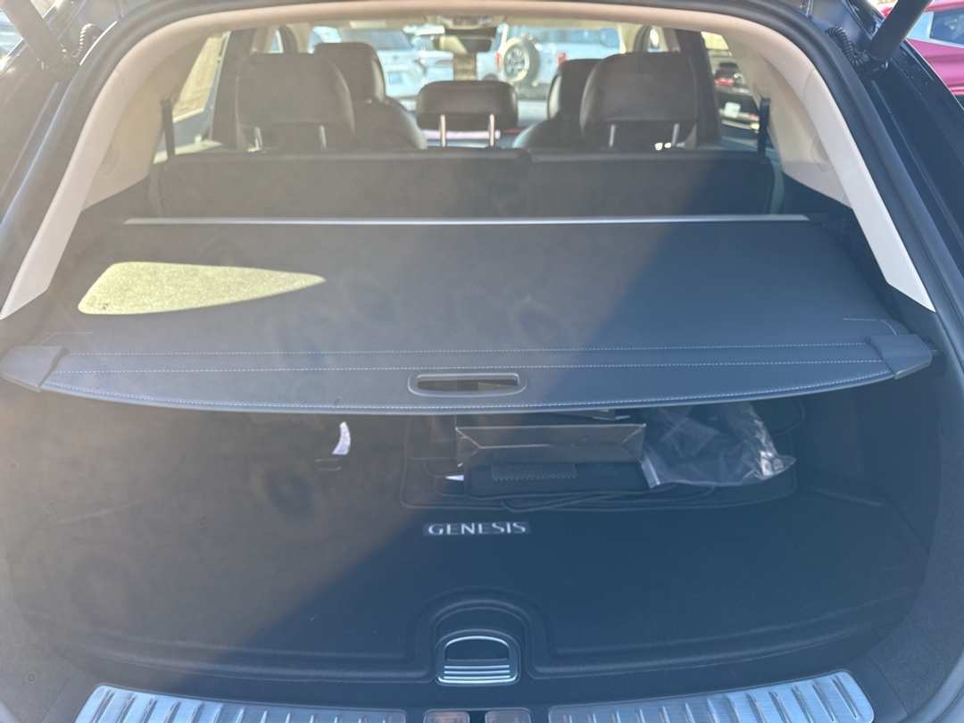 2026 Genesis Gv70 2.5T Advanced - Image 15