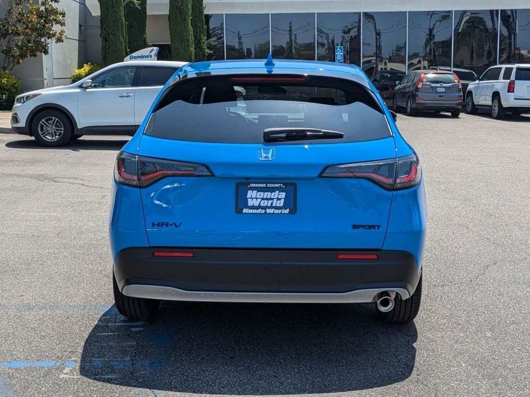 2026 Honda HR-V Sport - Image 5