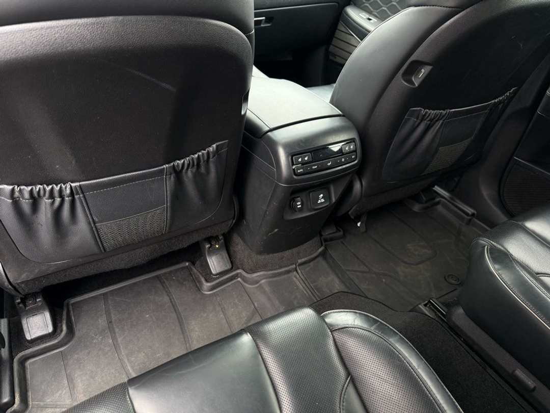 2020 Hyundai Palisade Limited - Image 20