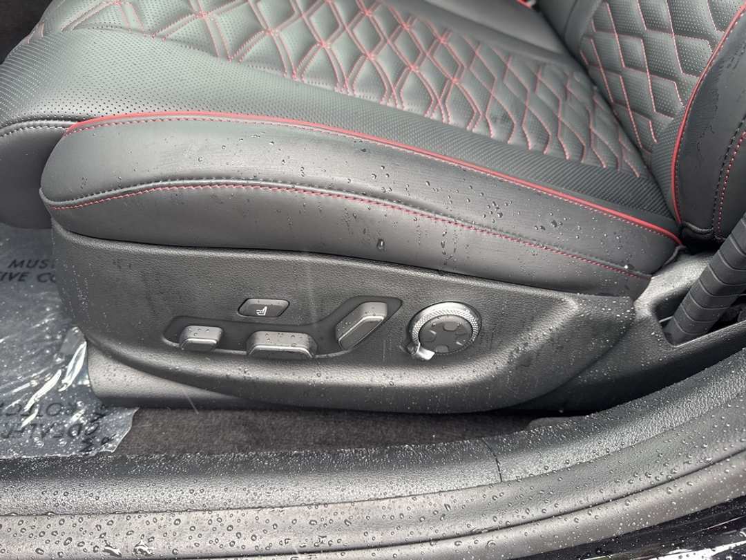 2025 Genesis G80 3.5T - Image 20