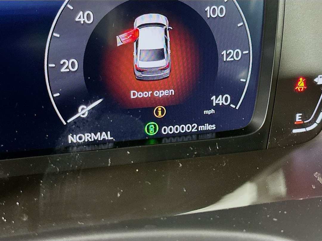 2026 Honda Civic Sport Touring - Image 12