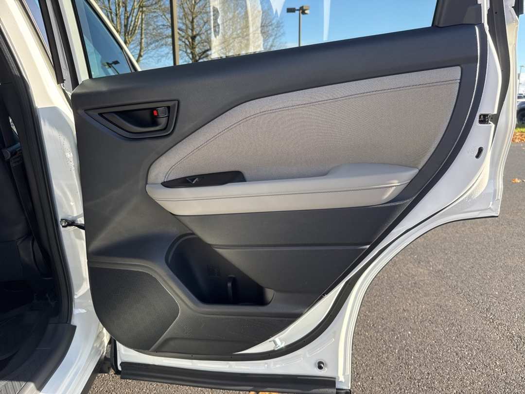 2026 Subaru Forester Premium - Image 22