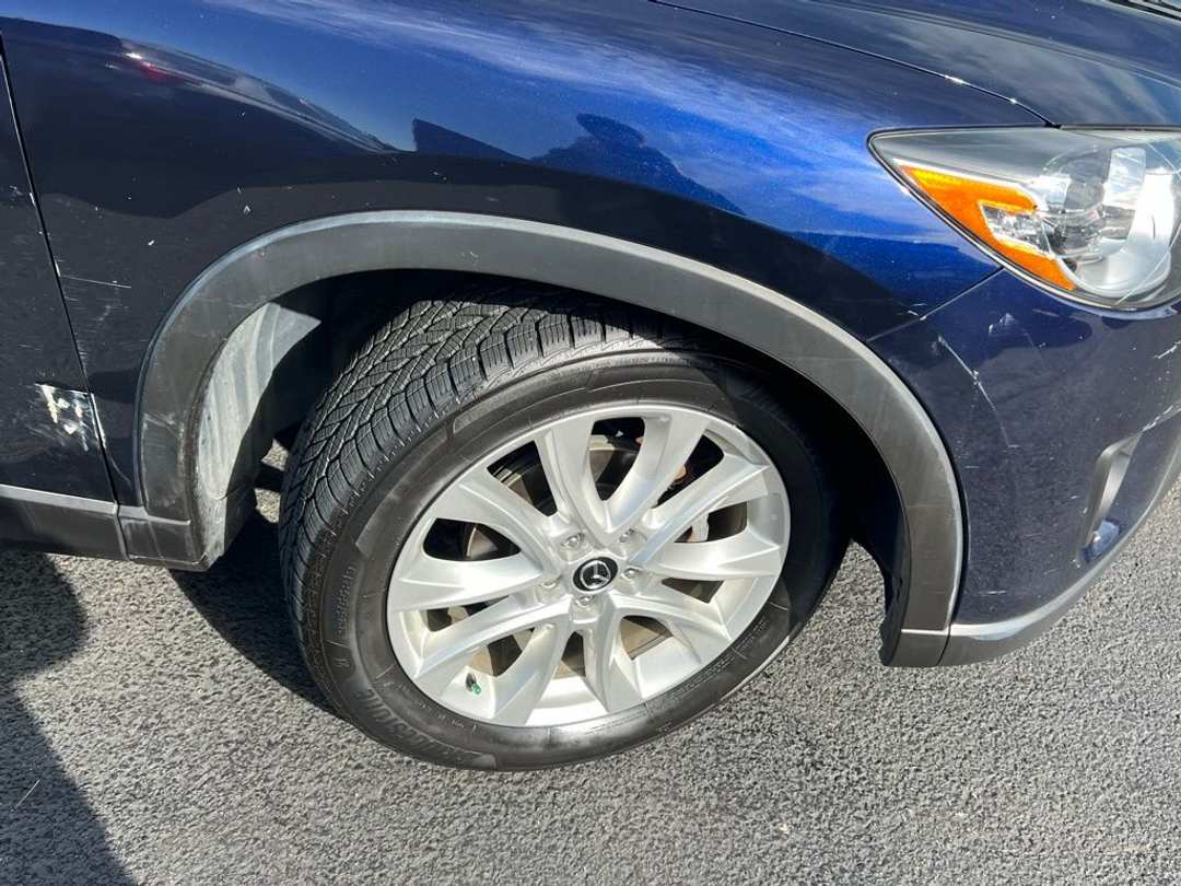 2014 MAZDA CX-5 Grand Touring - Image 2