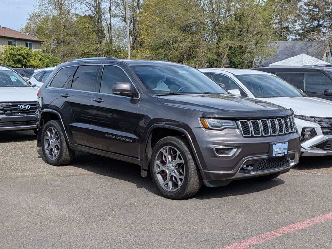 2018 Jeep Grand Cherokee Limited - Image 2