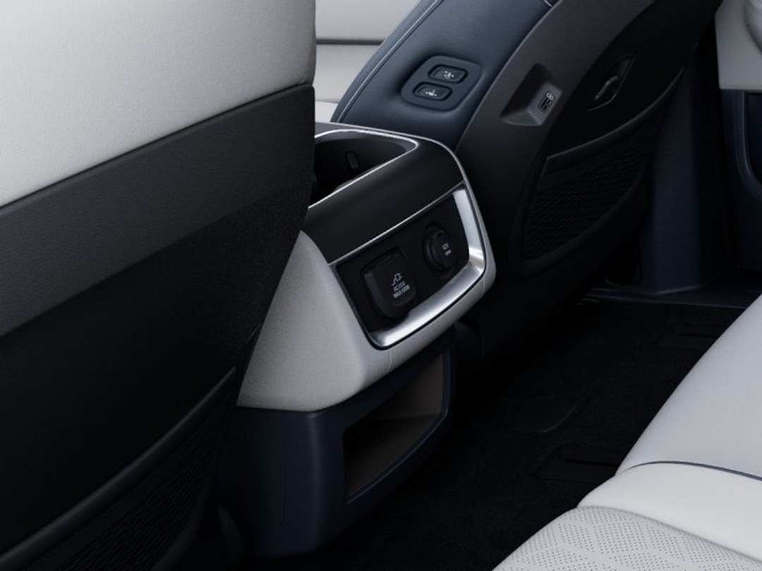 2026 Kia Carnival SX - Image 26