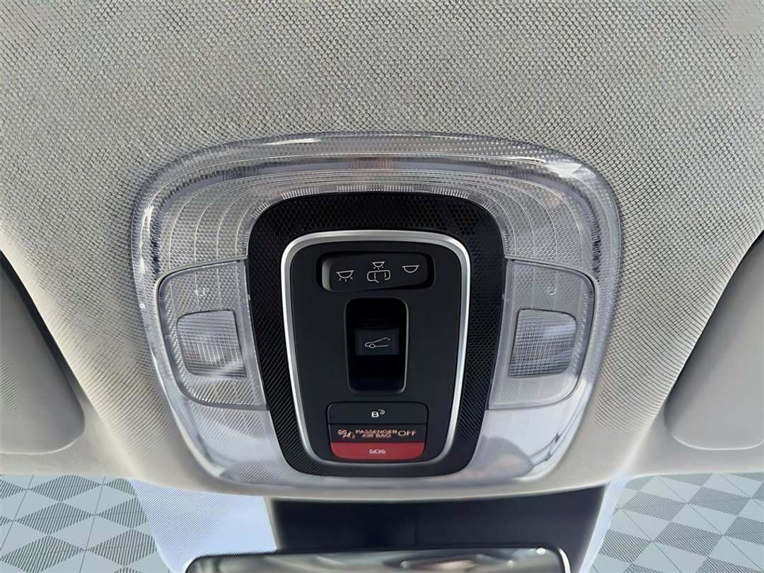 2026 Hyundai Elantra Limited - Image 28