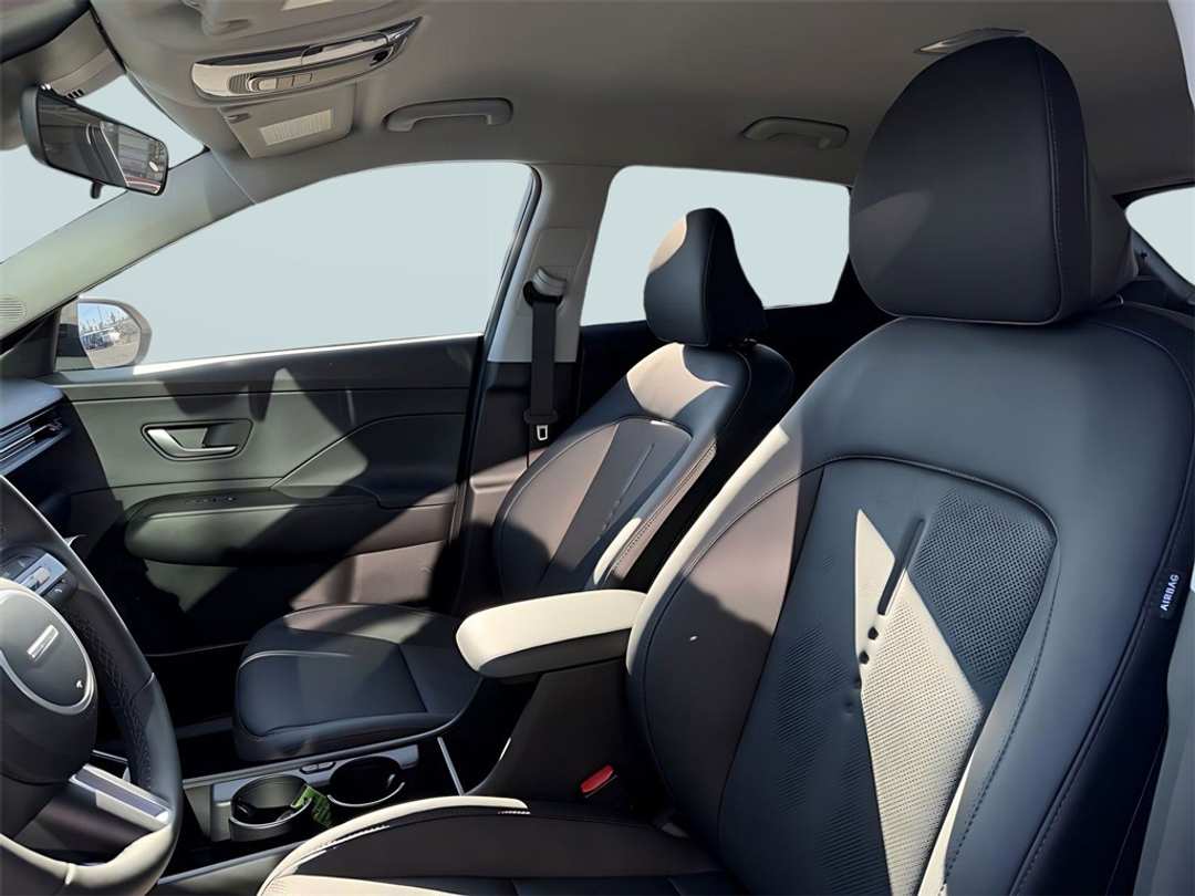 2026 Hyundai Kona SEL Premium - Image 14