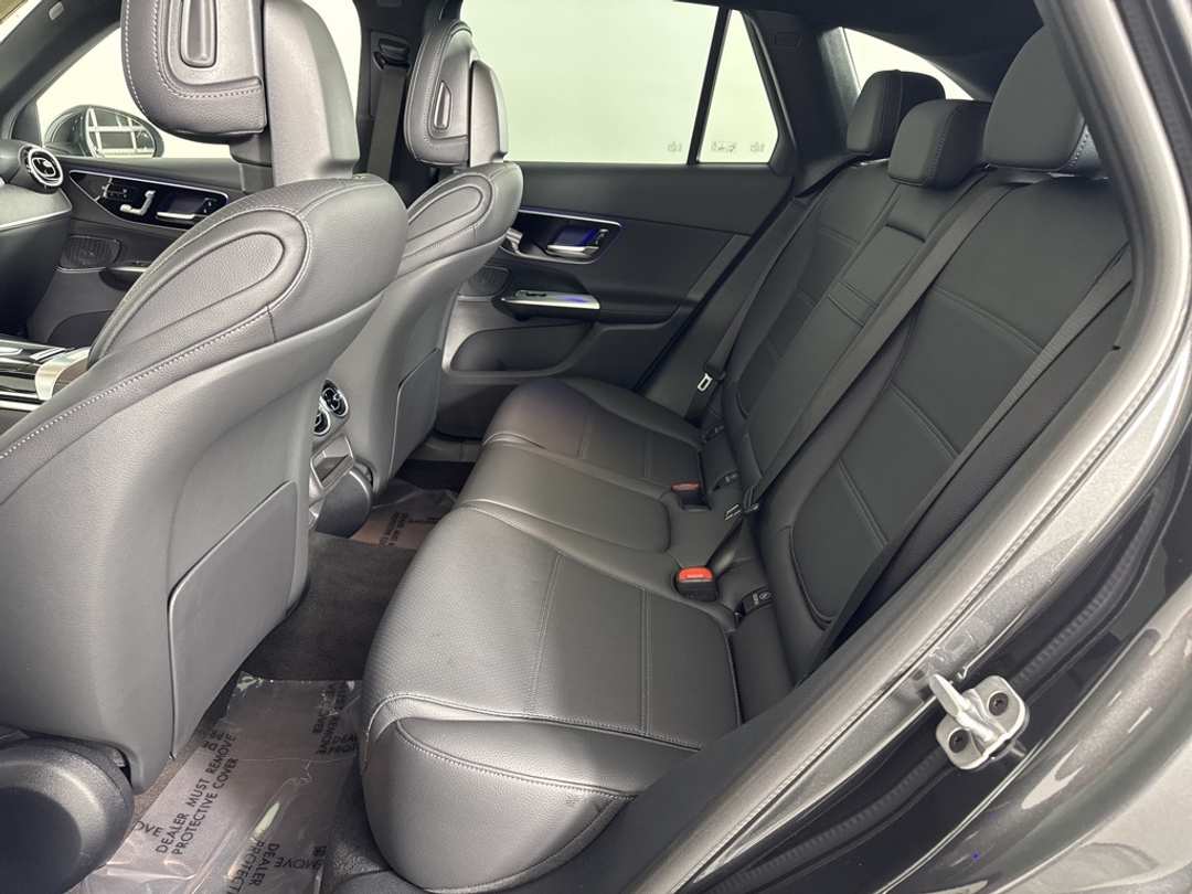 2026 Mercedes-Benz GLC GLC 300 - Image 20