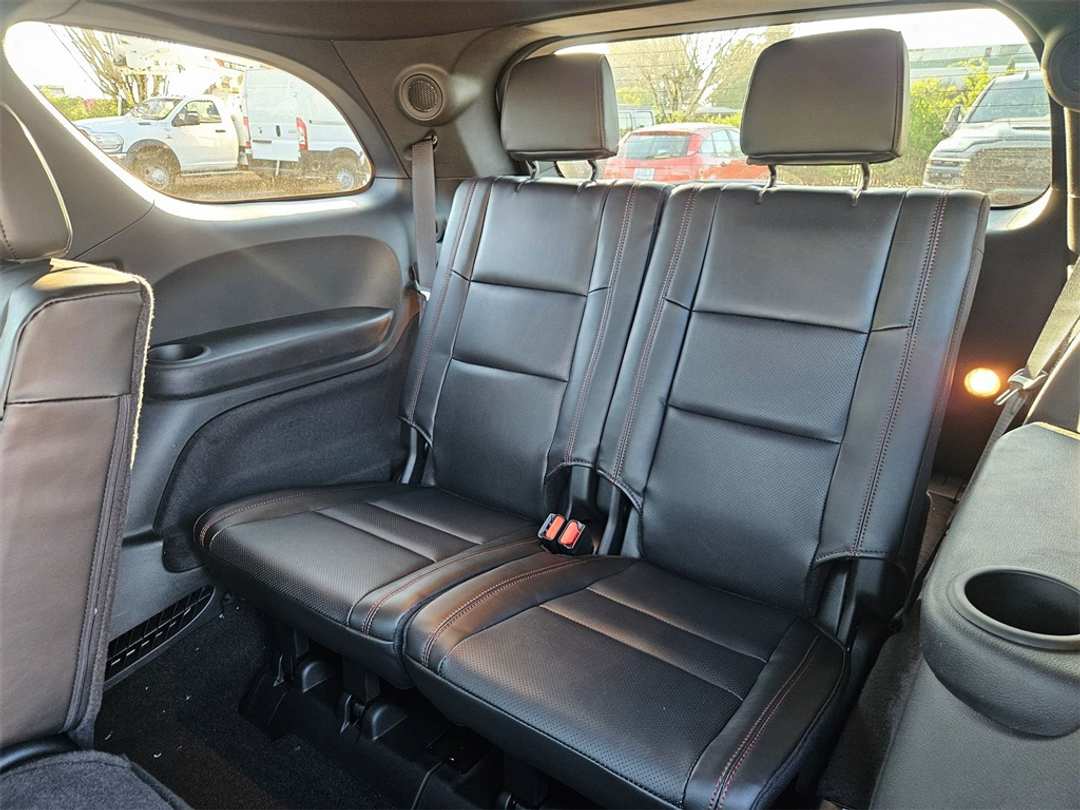 2026 Dodge Durango GT Plus HEMI V8 - Image 32