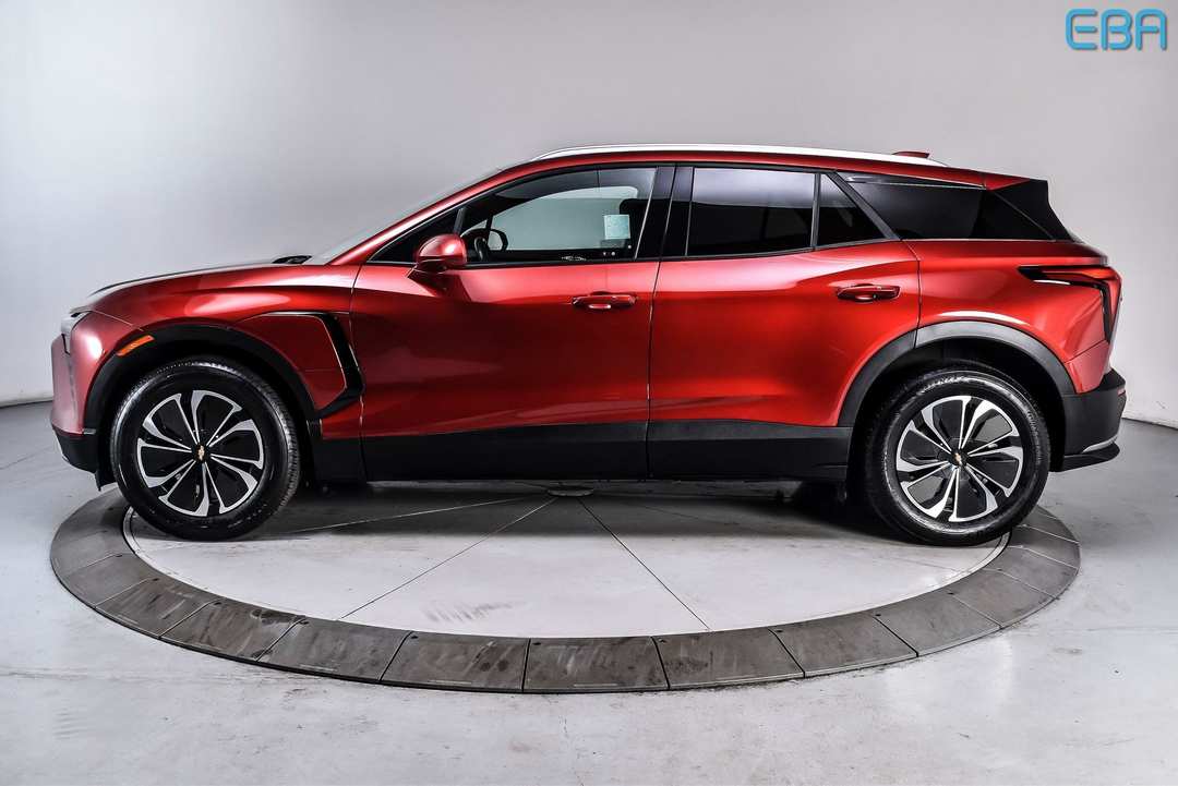 2024 Chevrolet Blazer Ev LT2 - Image 3