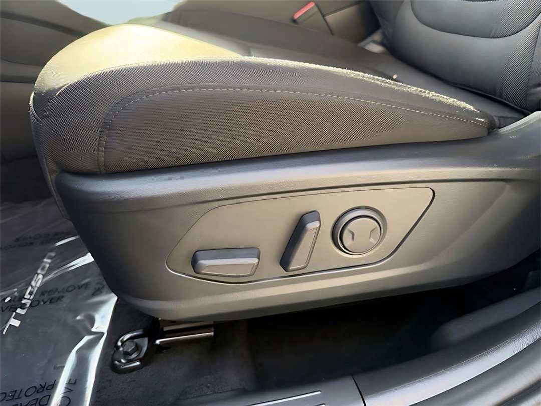 2026 Hyundai Tucson SEL - Image 14