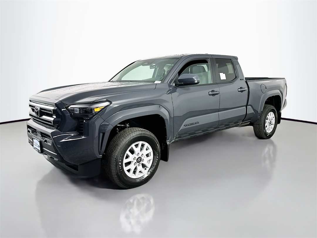 2026 Toyota Tacoma SR5 - Image 3