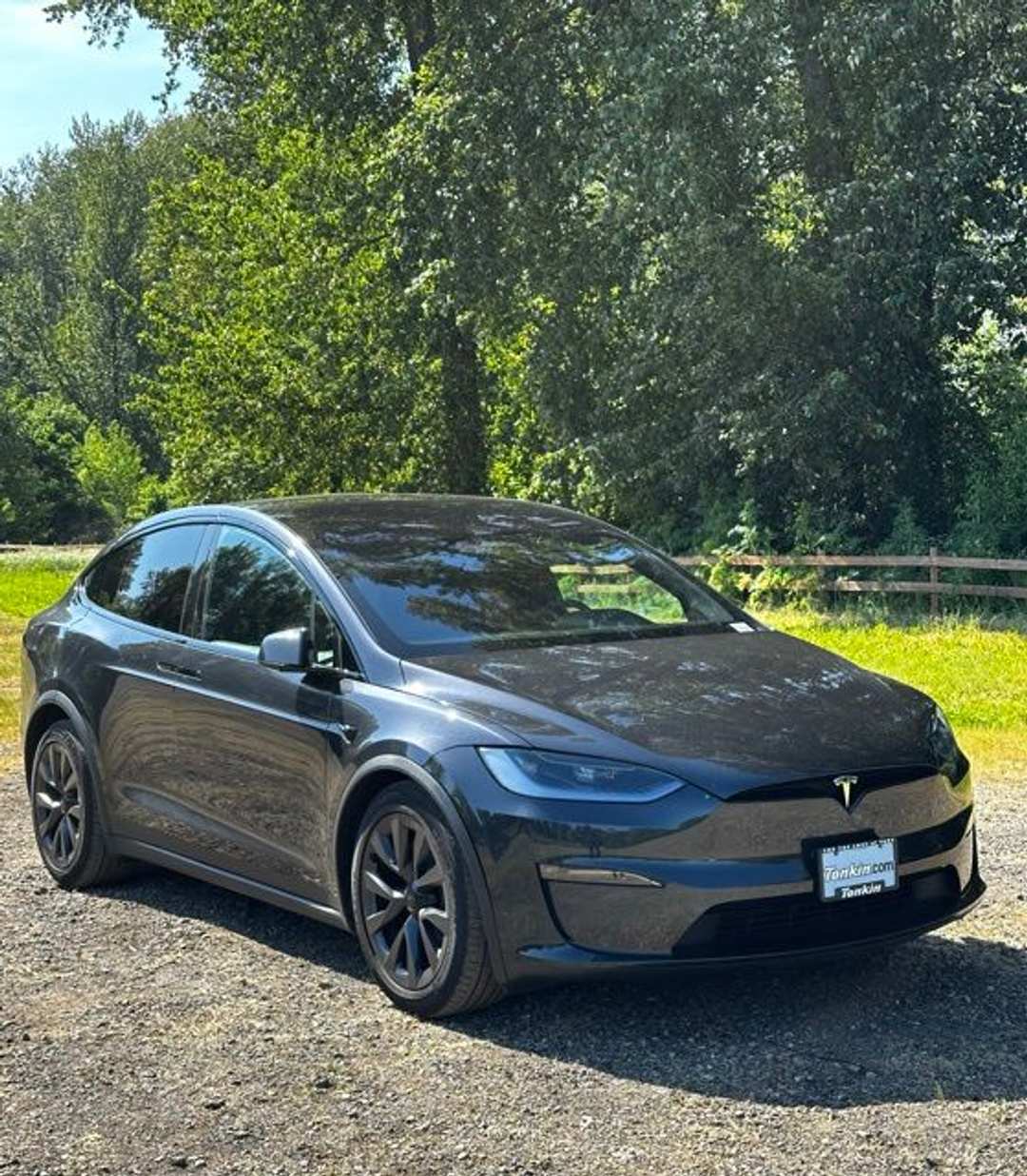 2024 Tesla Model X Long Range - Image 2
