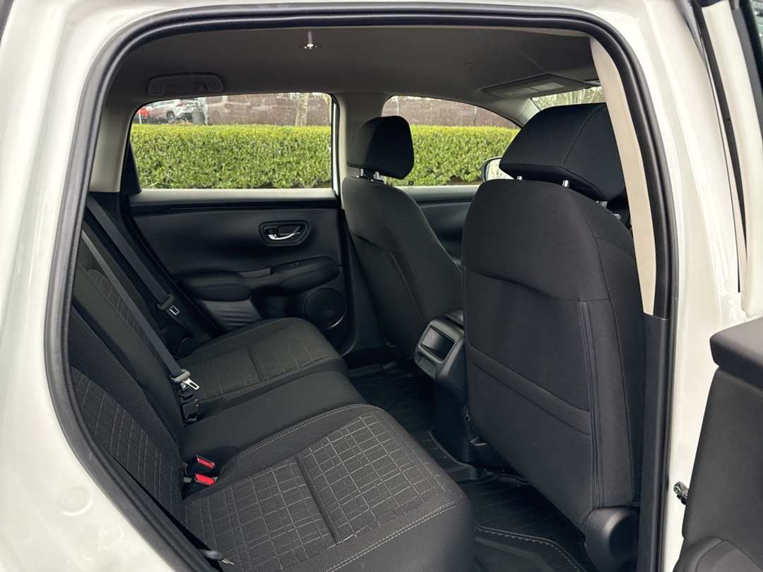 2025 Honda HR-V LX - Image 21