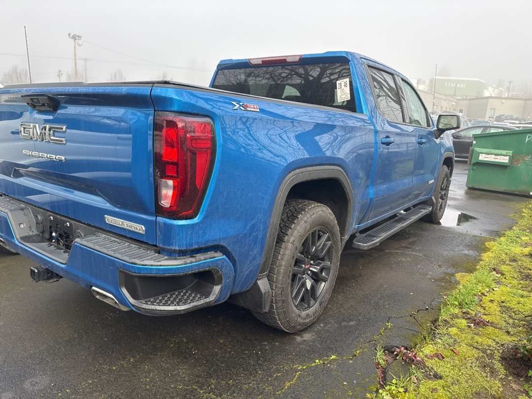 2024 GMC Sierra 1500 Elevation - Image 4
