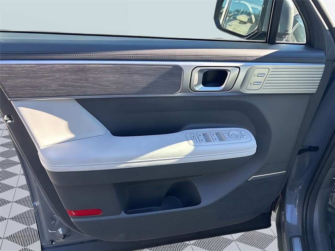 2026 Hyundai Santa Fe Calligraphy - Image 25