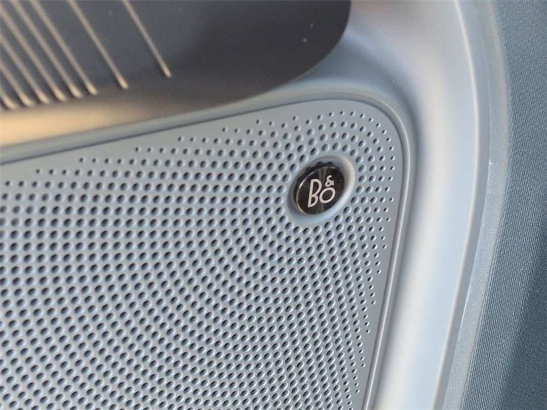 2026 Ford Maverick Lariat - Image 11