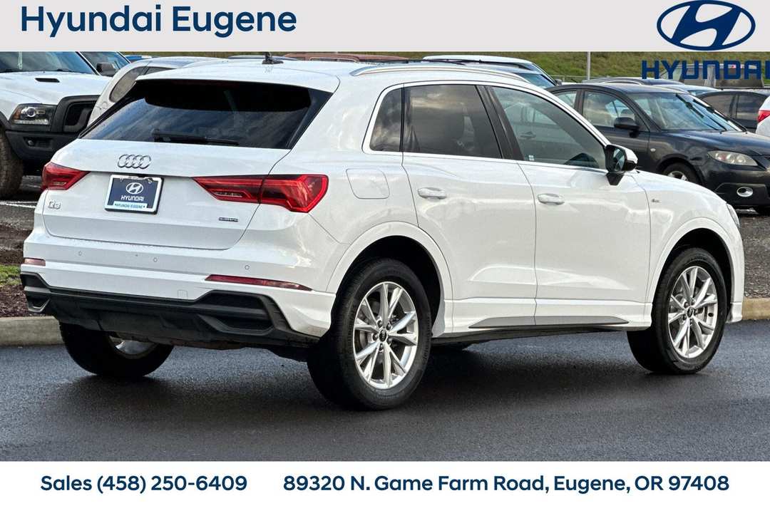 2025 Audi Q3 Premium - Image 3