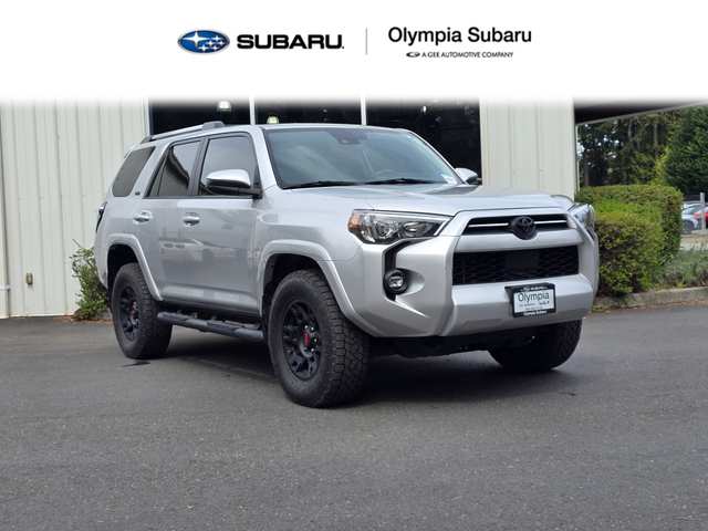 2022 Toyota 4Runner SR5