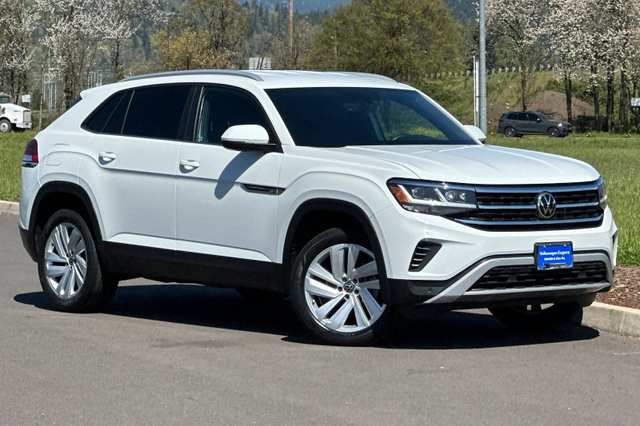 2022 Volkswagen Atlas Cross Sport 2.0T SE w/Technology