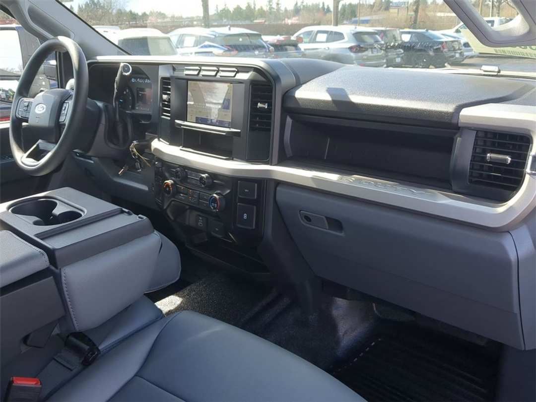 2024 Ford F-450Sd XL - Image 26