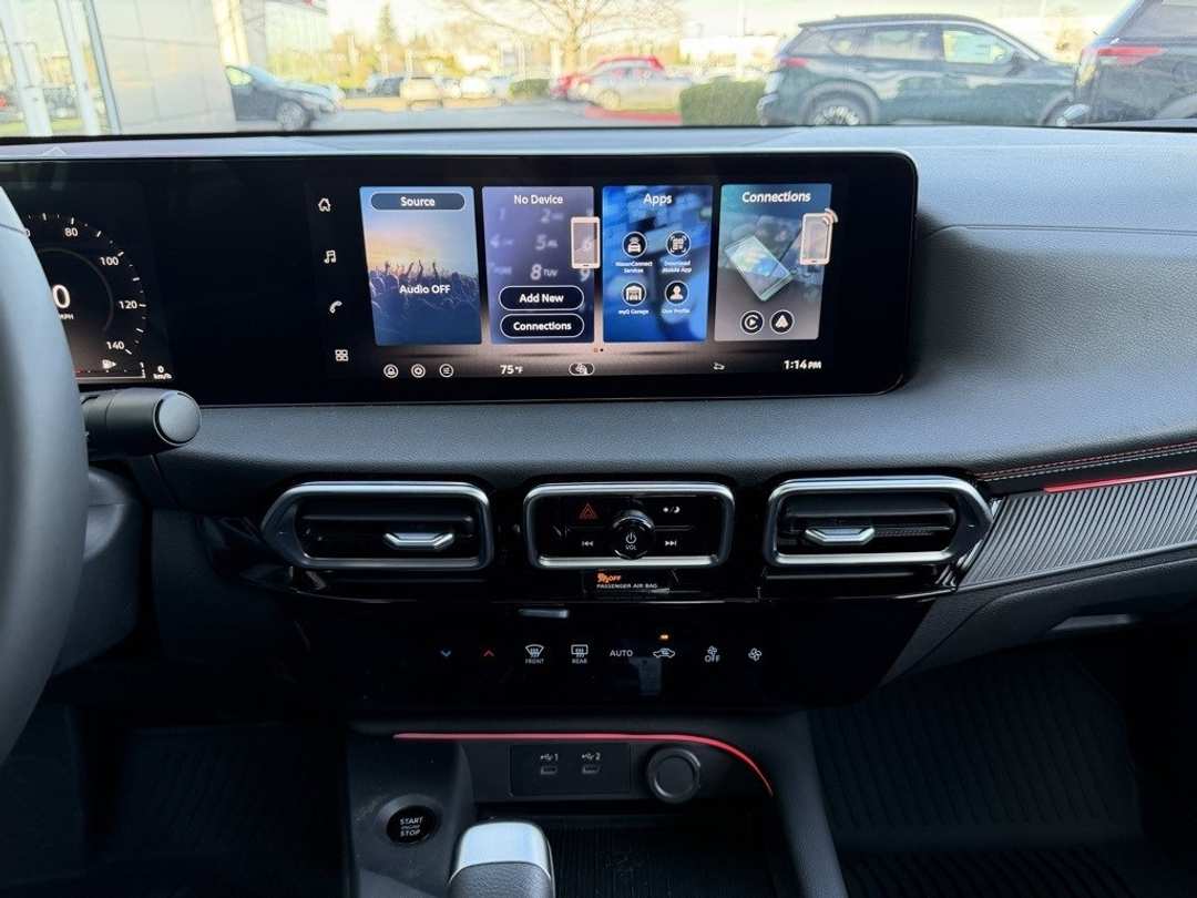 2026 Nissan Sentra SR - Image 21