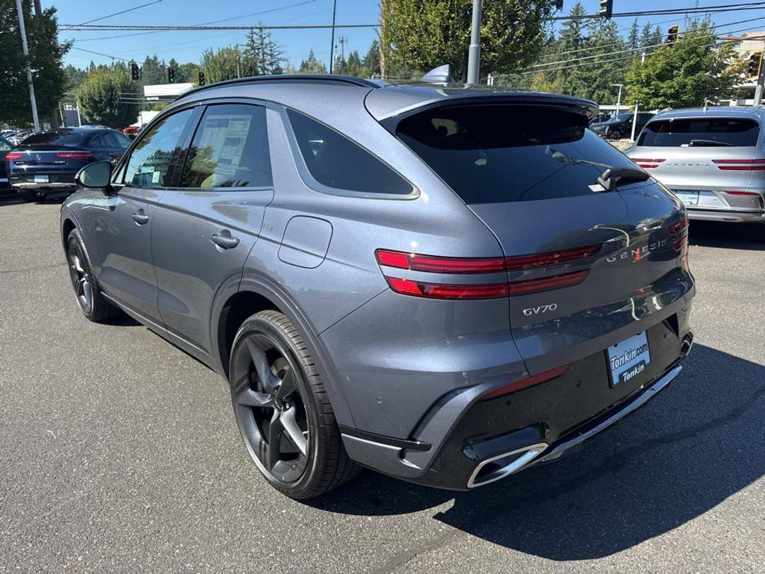 2026 Genesis Gv70 3.5T Sport Prestige - Image 5