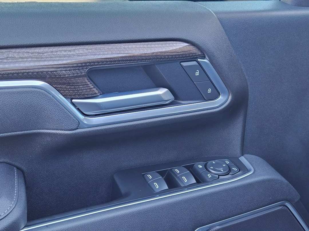 2026 Chevrolet Silverado 3500Hd LT - Image 11