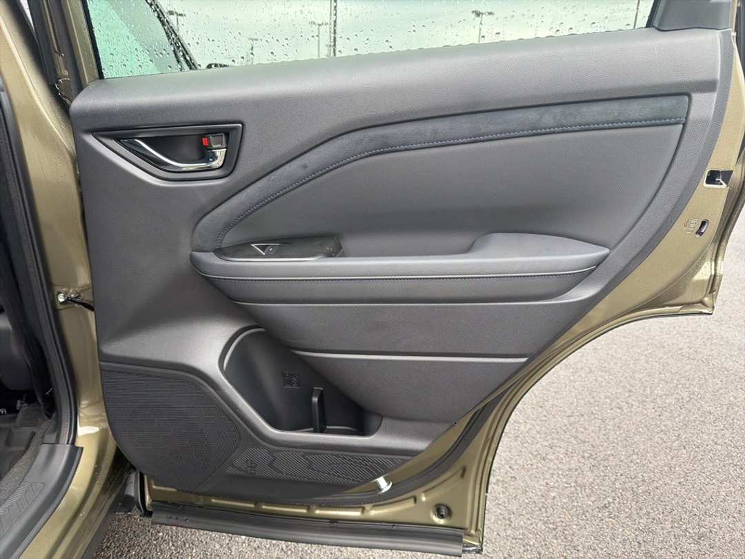 2026 Subaru Forester Limited - Image 21