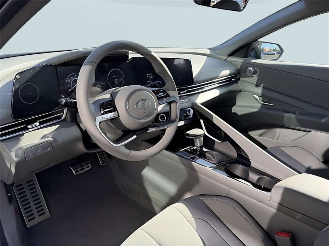 2026 Hyundai Elantra SEL Sport - Image 14