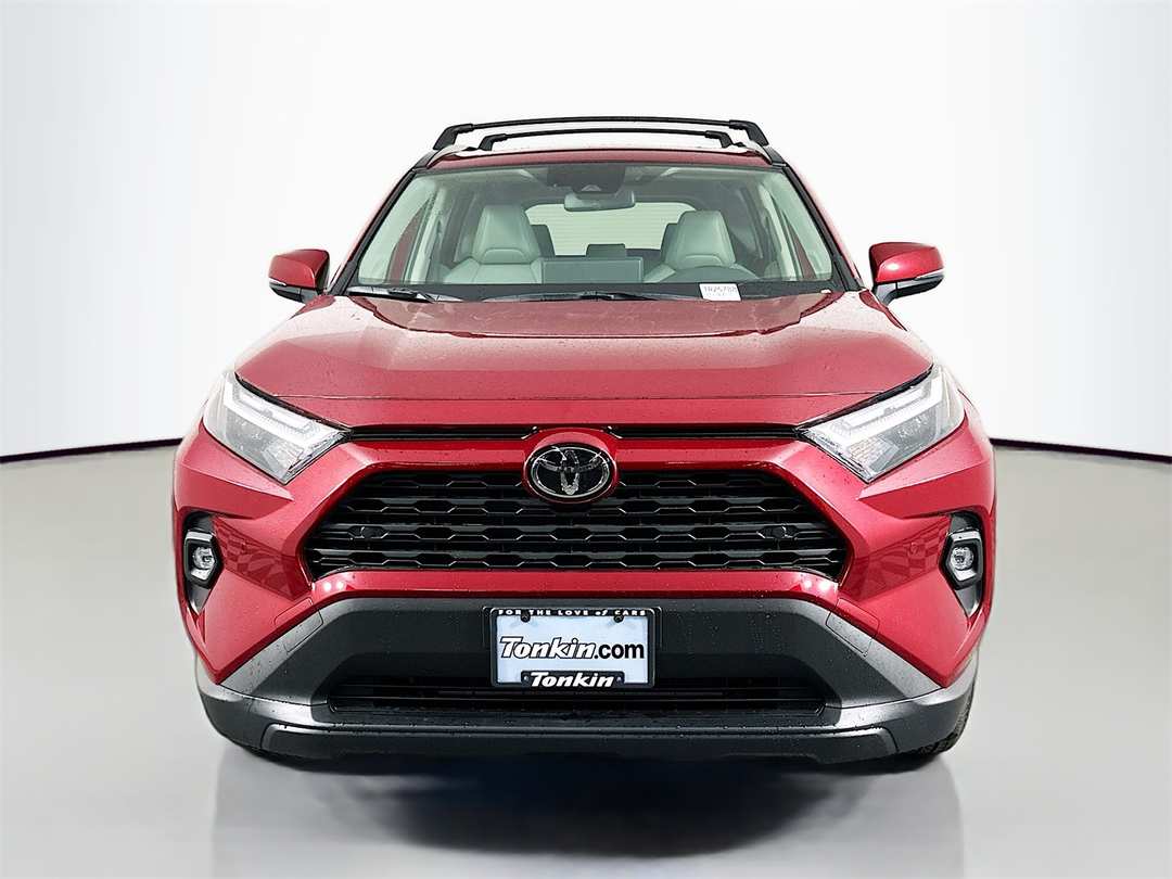 2025 Toyota Rav4 XLE Premium - Image 2
